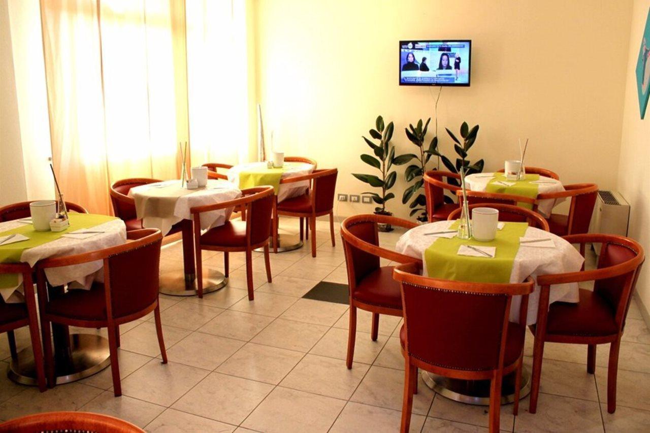 Leonardo Hotel Parma Exterior photo